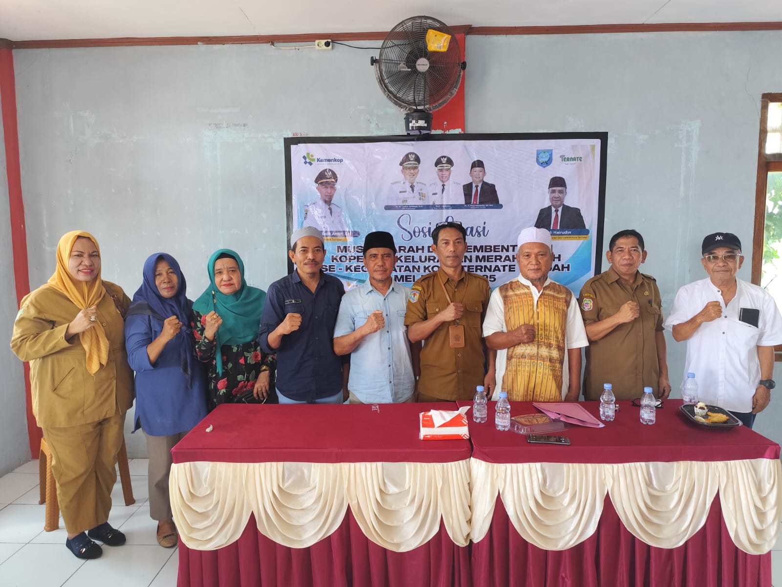 Sosialisasi Pembentukan Koperasi Merah Putih di Kelurahan Santiong, Ternate Tengah